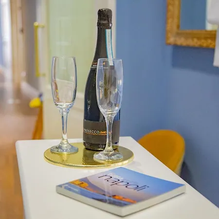 Cuorenapoletano Gasthof Neapel